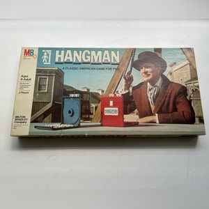 Vintage 1976 hangman board game